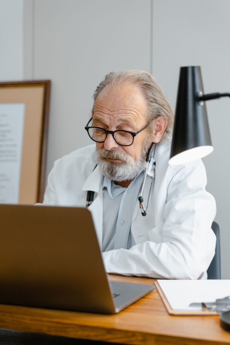 Médecins généralistes à Saint-Chély-d&rsquo;Apcher : cabinets et pôle de santé